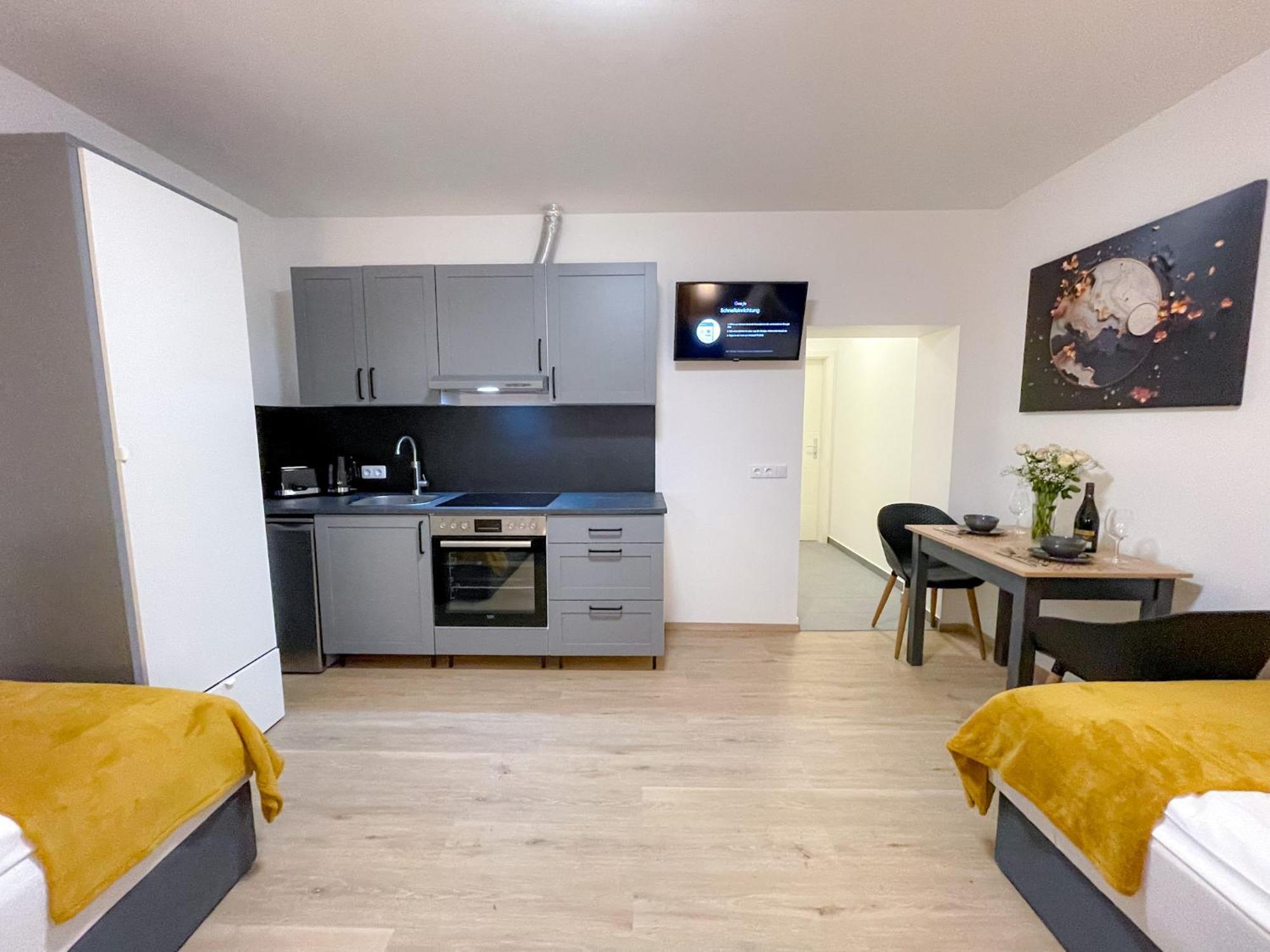 Eddy's Apartment